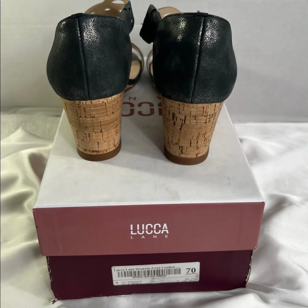 Lucca Lane Women's‎ Evan Black Wedge Sandals Size 10M New in Box Summer